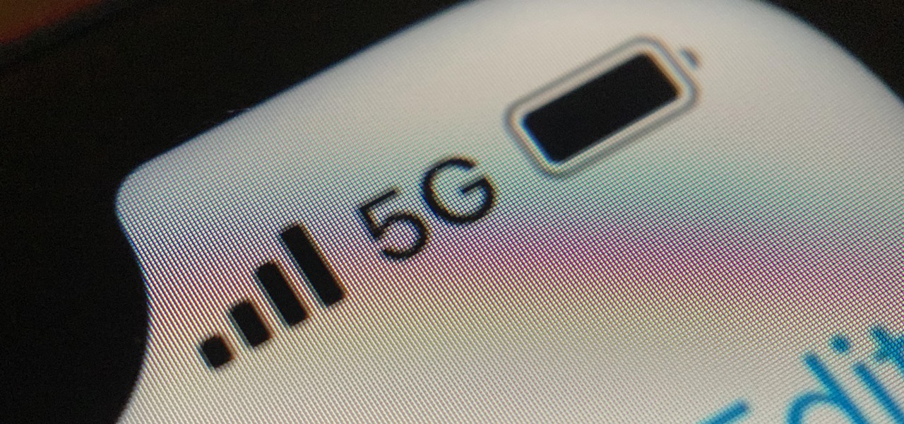 The New iPhones Let You Perform Software Updates Over 5G Networks, but You Might Need to Do This First