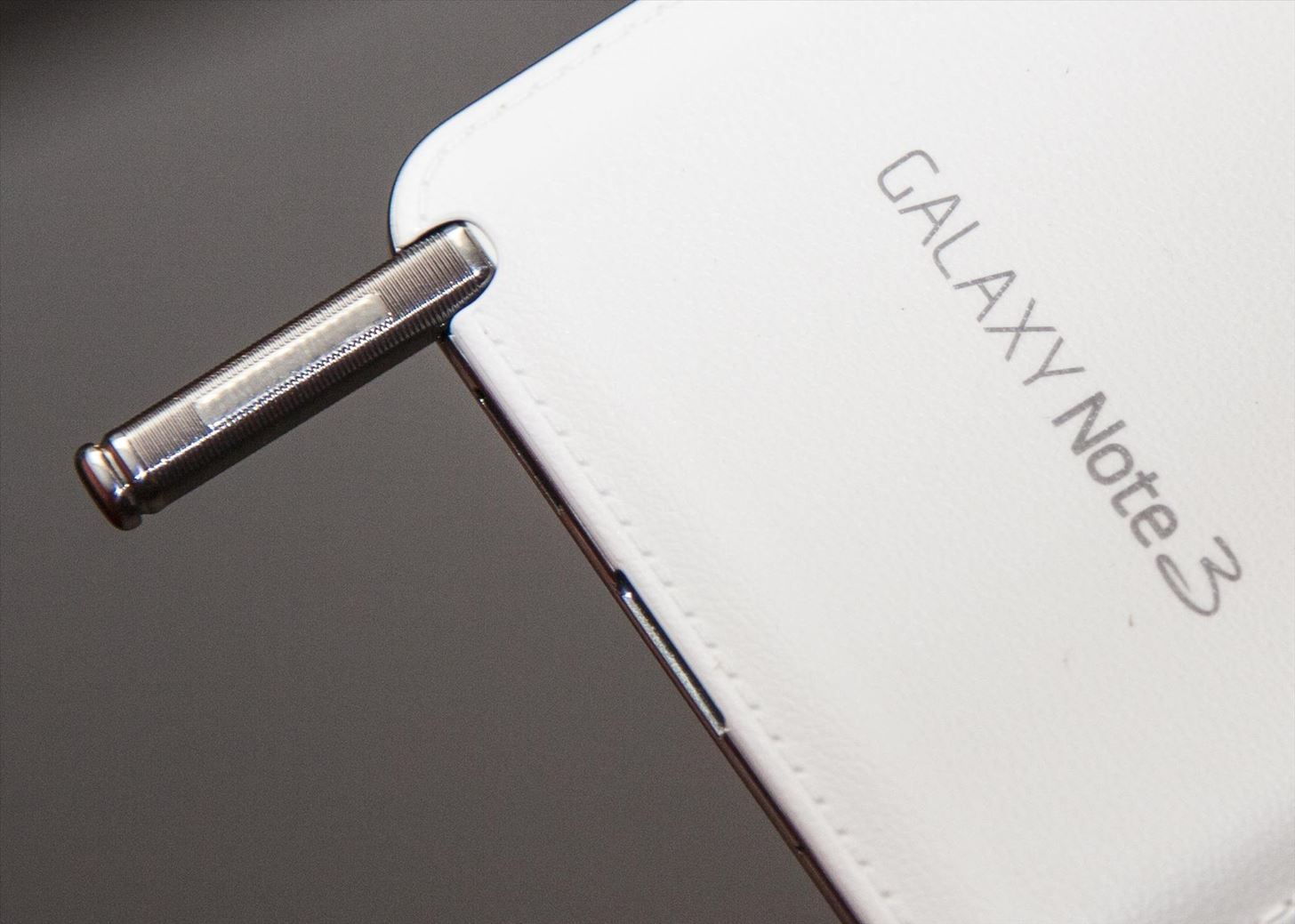 A softModder's Review of the Samsung Galaxy Note 3: "Way Better Than the Note 2"