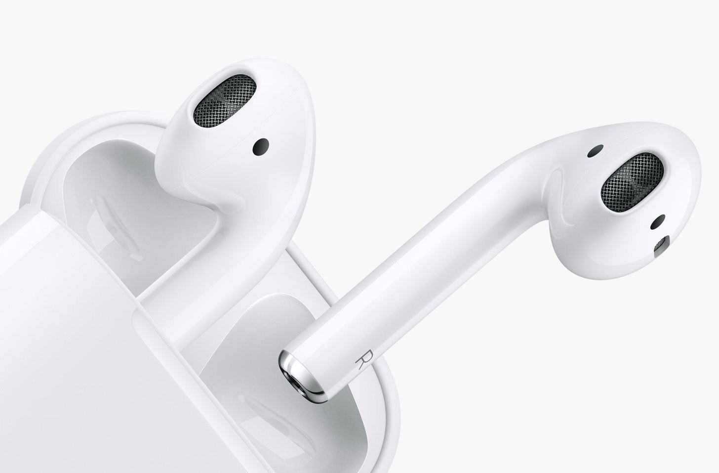 Apple AirPods Deals for Black Friday Going on Right Now & Coming Up