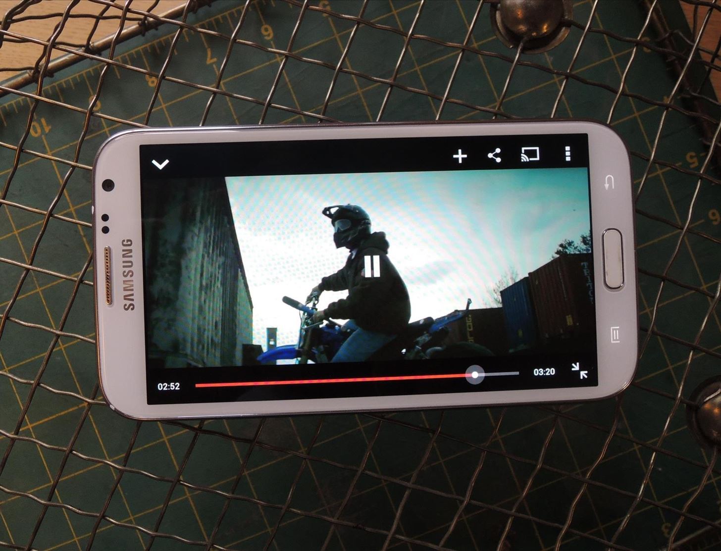 How to Remove Ads When Watching Videos in the YouTube App on Your Galaxy Note 2