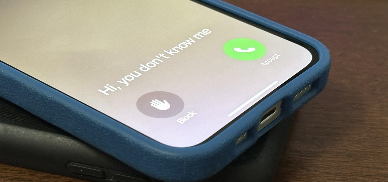 Disable iOS 17's Live Voicemail on Your iPhone's Incoming Call Screen