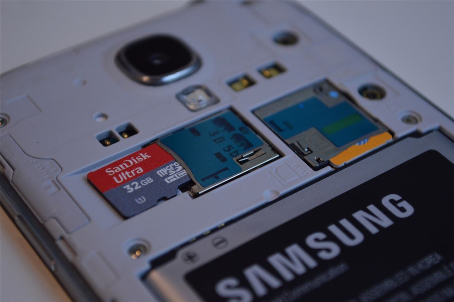How to Bypass the SD Card Restrictions in Android 4.4 KitKat on Your Galaxy S4