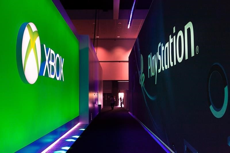 Cross-Network Play Between Xbox & PlayStation Is a Great Idea... But We Deserve More