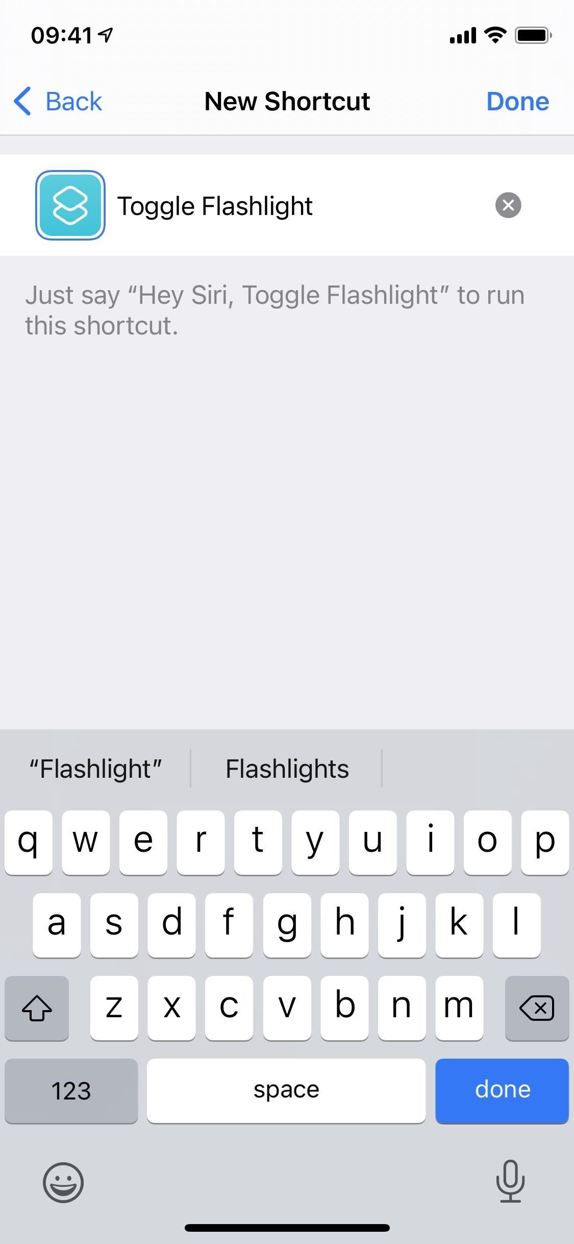 This Is Absolutely the Fastest, Most Convenient Way to Toggle Your iPhone's Flashlight On & Off (Hint: It's No Button)