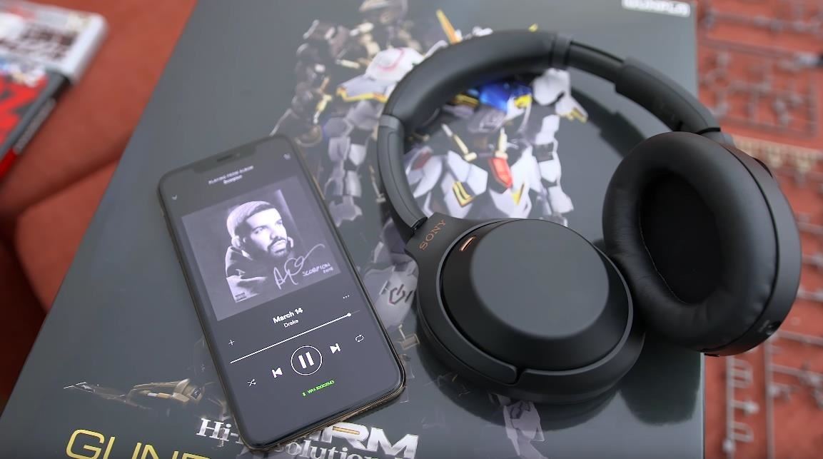 2019 Gift Guide: Must-Have Phone Accessories for Music Lovers & Audiophiles
