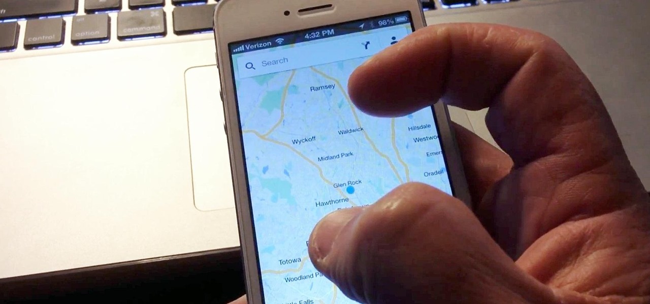 Can't Spare Two Fingers? Use This Secret Trick for Smooth Zooming in Google Maps with One Finger