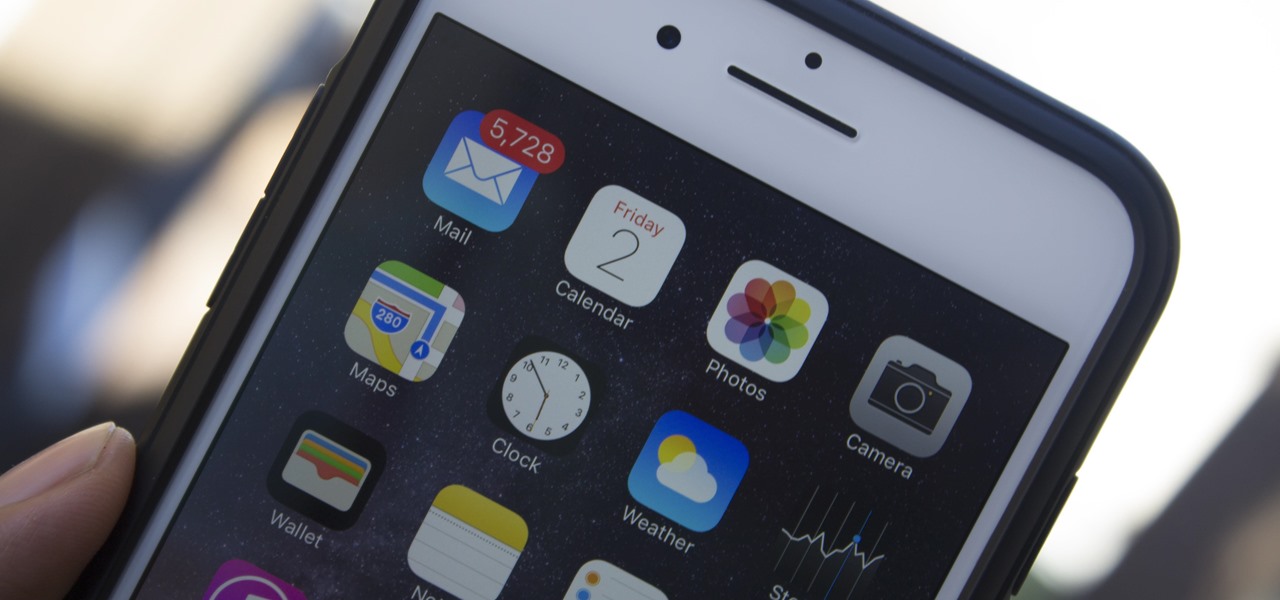 Hide the Status Bar on Your iPhone with This Cool & Simple Glitch
