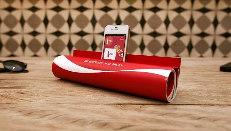 How to Turn Any Magazine into an iPhone Stereo Sound Dock