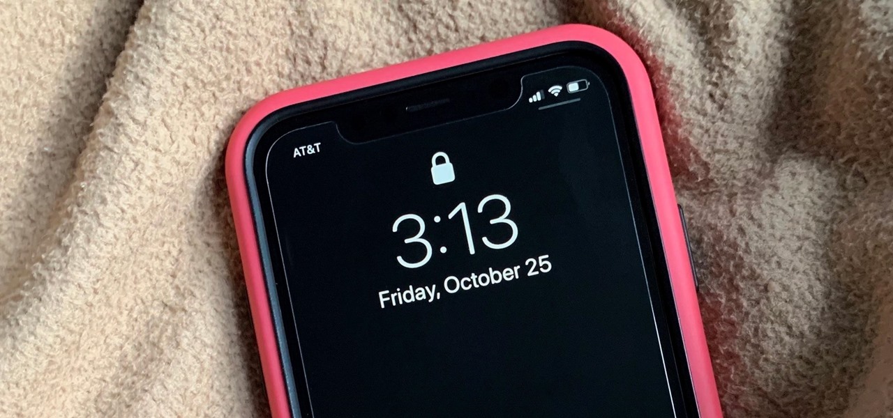 The Easiest Way to Keep Your Lock Screen from Blinding You at Night
