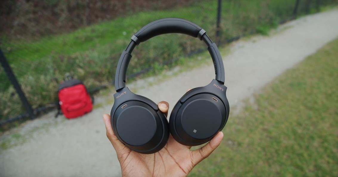 5 Wireless Headphones That'll Pair Perfectly with Your Galaxy Note 10