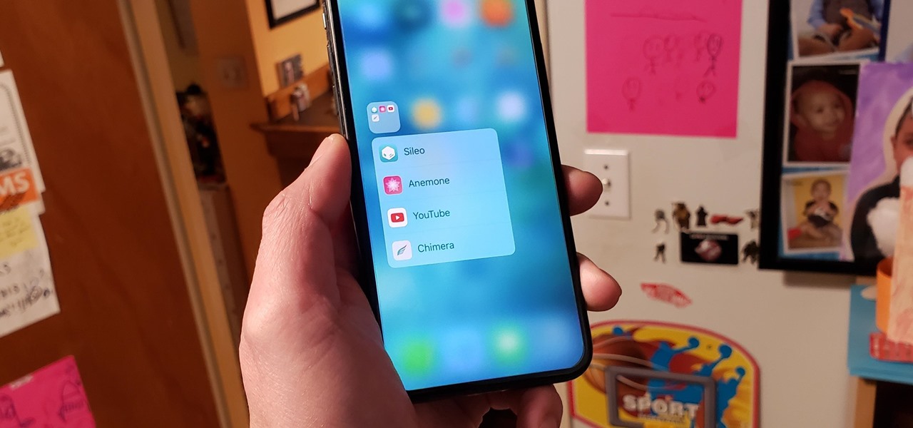 Use 3D Touch or Haptic Touch to Quickly Open Apps Inside of Folders on Your iPhone