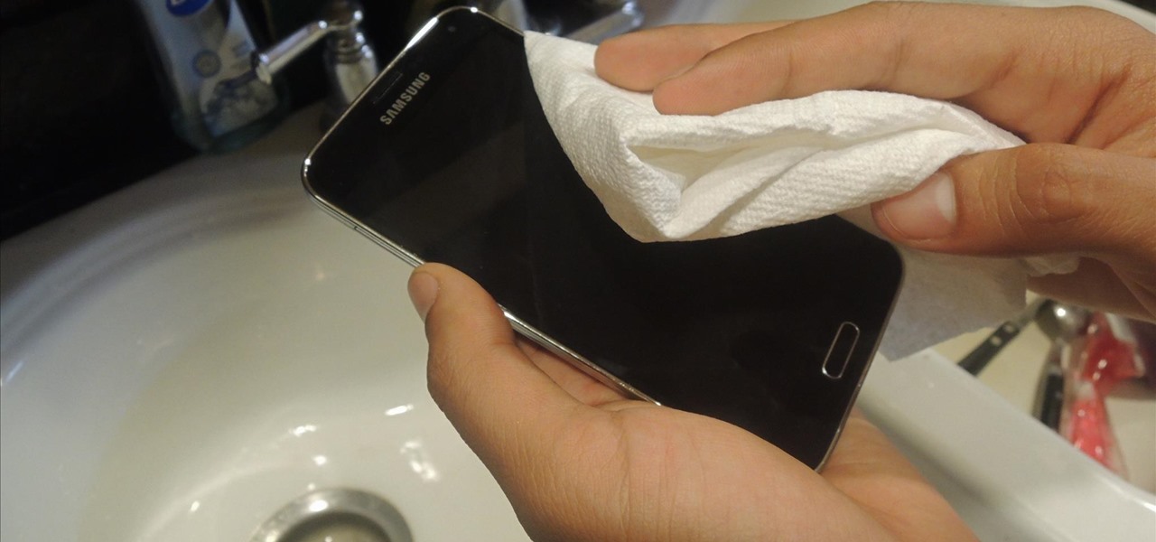 Uncooked Rice Isn't the Best Way to Save Your Water-Damaged Phone