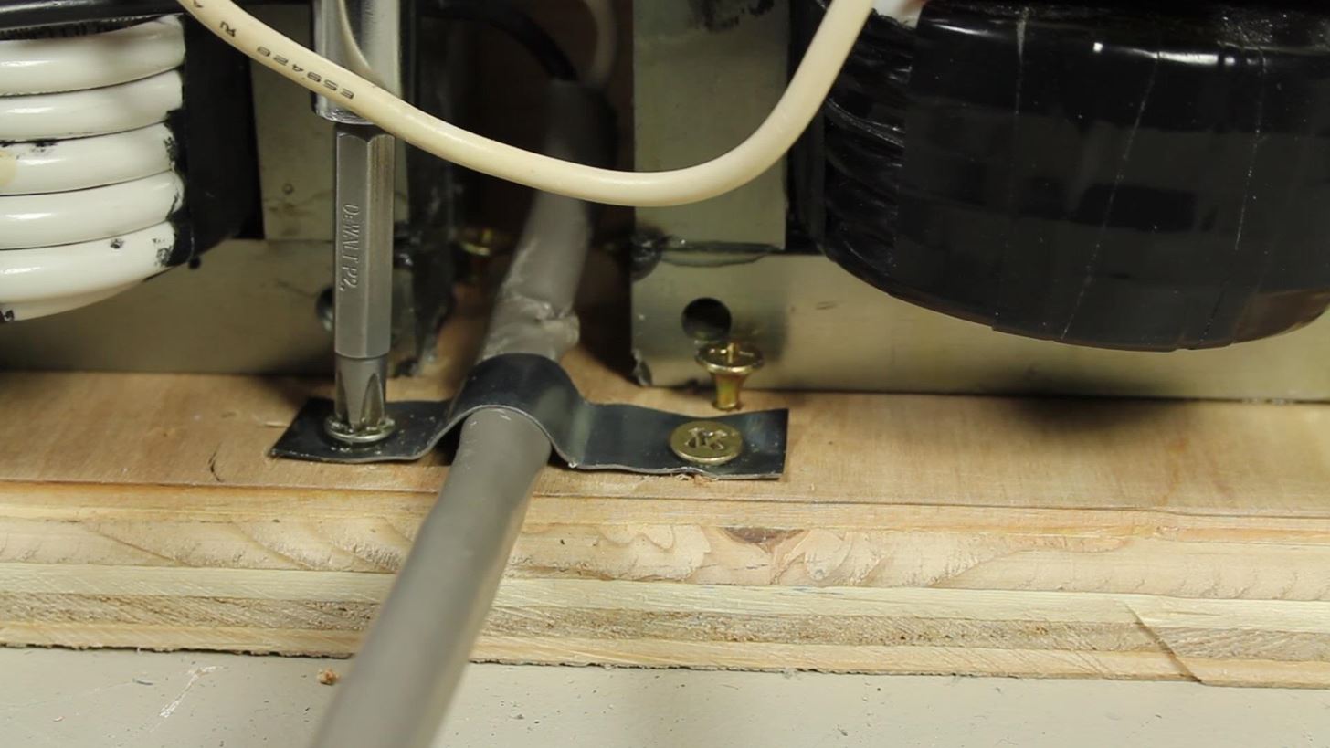 How to Make an AC Arc Welder Using Parts from an Old Microwave, Part 2