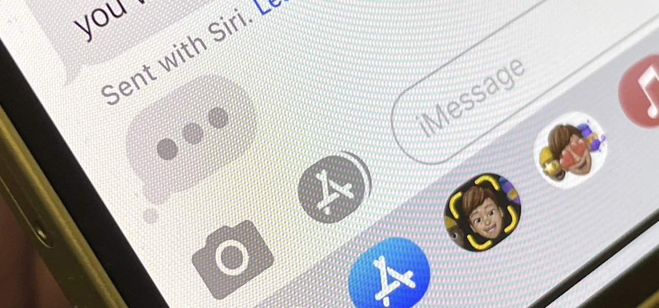 Disable the iMessage Typing Bubble Indicator So Others Don't Know You're Currently Active in the Chat