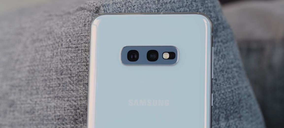 Everything You Need to Know About the Samsung Galaxy S10e
