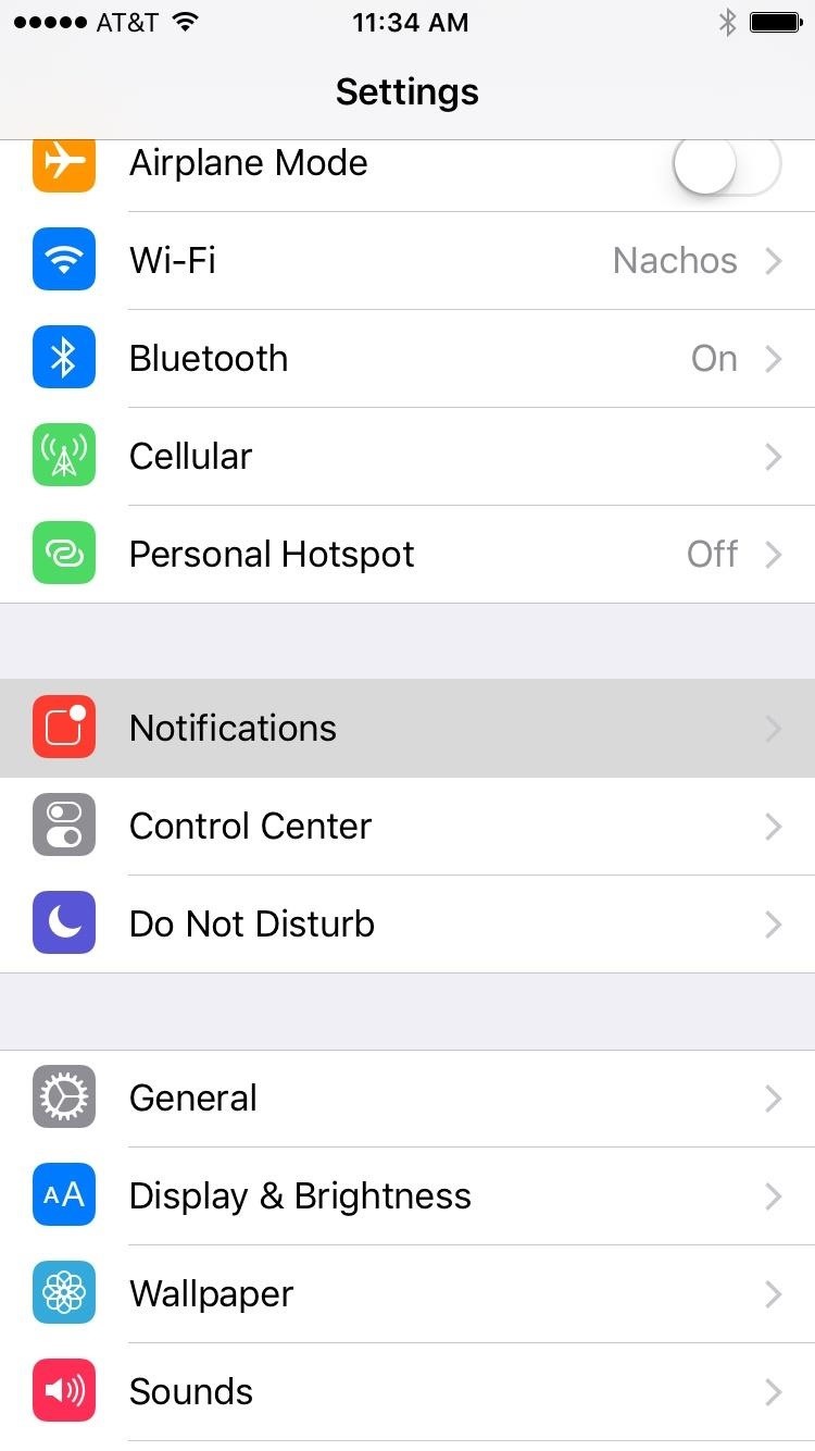 How to Keep Others from Replying to Messages on Your iPhone's Lock Screen
