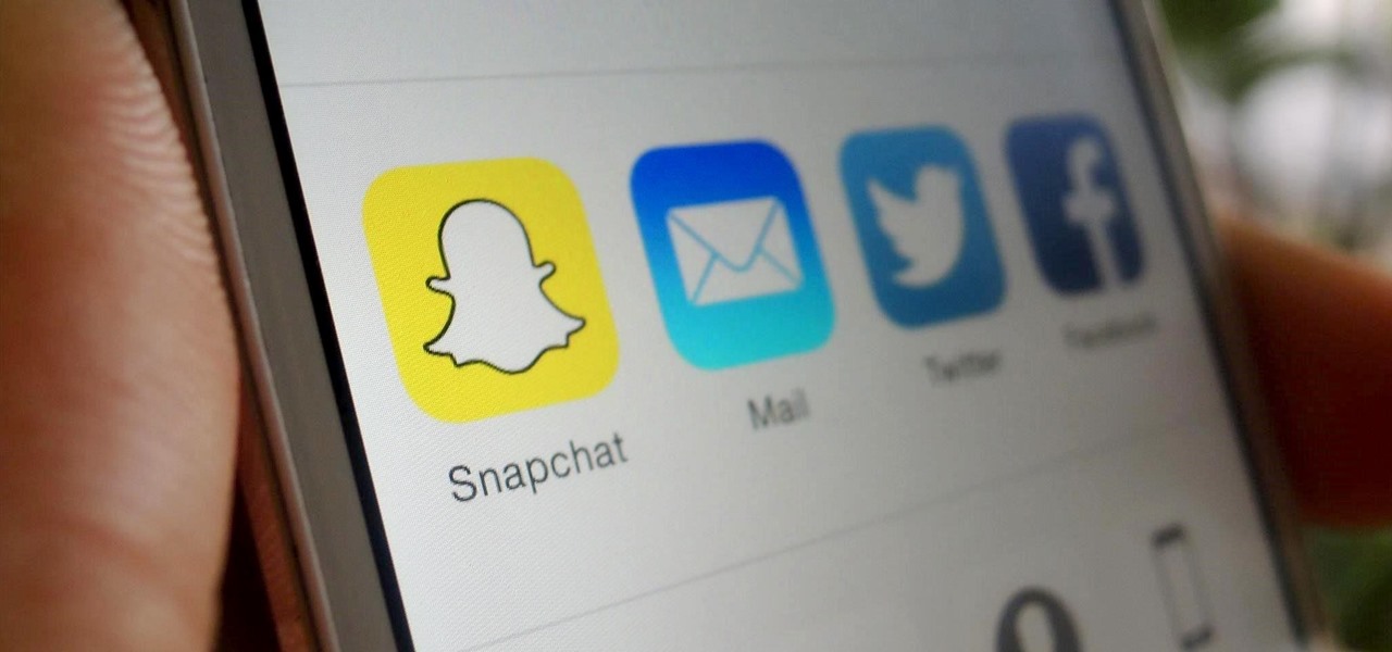 Snapchat Directly from Your Photos App on iOS 8