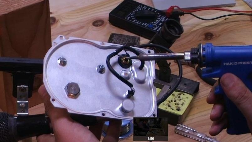 How to Make a Dynamic Mic and Sound Recorder Stand from an Old Hard Drive