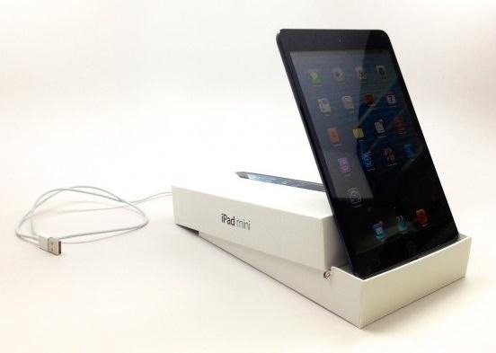 How to Turn Your iPad Mini's Box into a Free Stand and Charging Dock