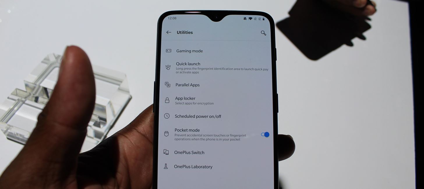 The OnePlus 6T — a Few Additions and 1 Major Subtraction
