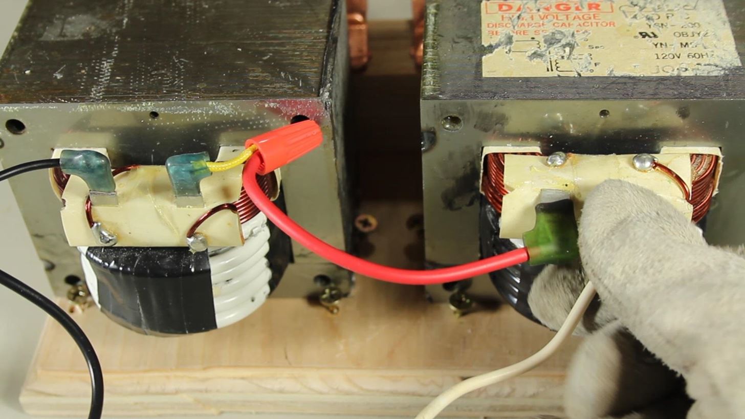 How to Make an AC Arc Welder Using Parts from an Old Microwave, Part 2