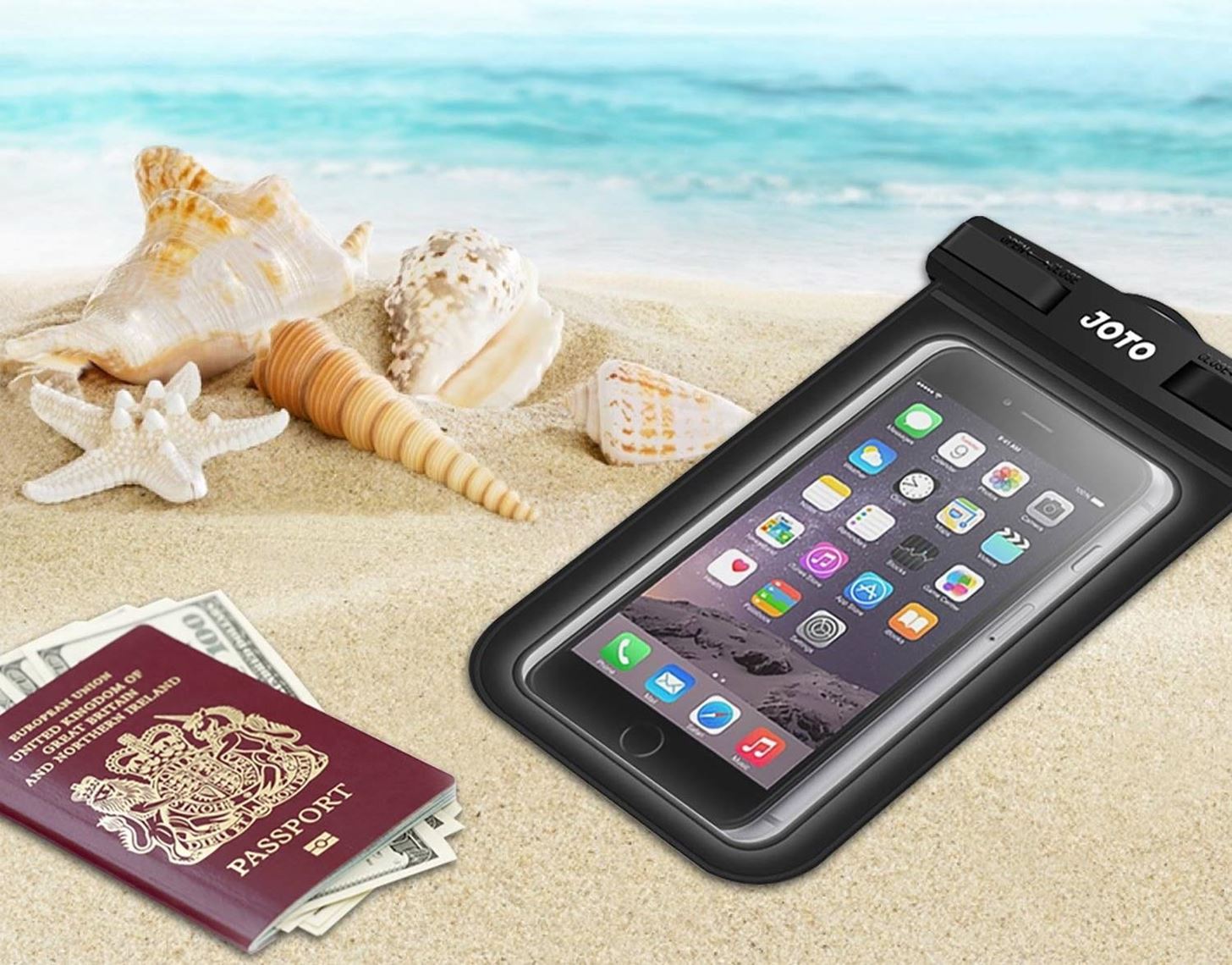 Gift Guide: Must-Have Smartphone Accessories for the Traveler