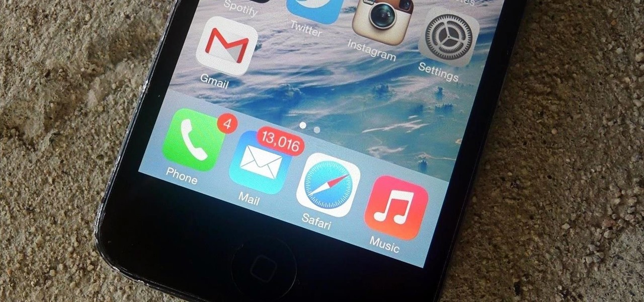 Disable the Annoying Red Badge Alerts for Apps on Your iPhone's Home Screen