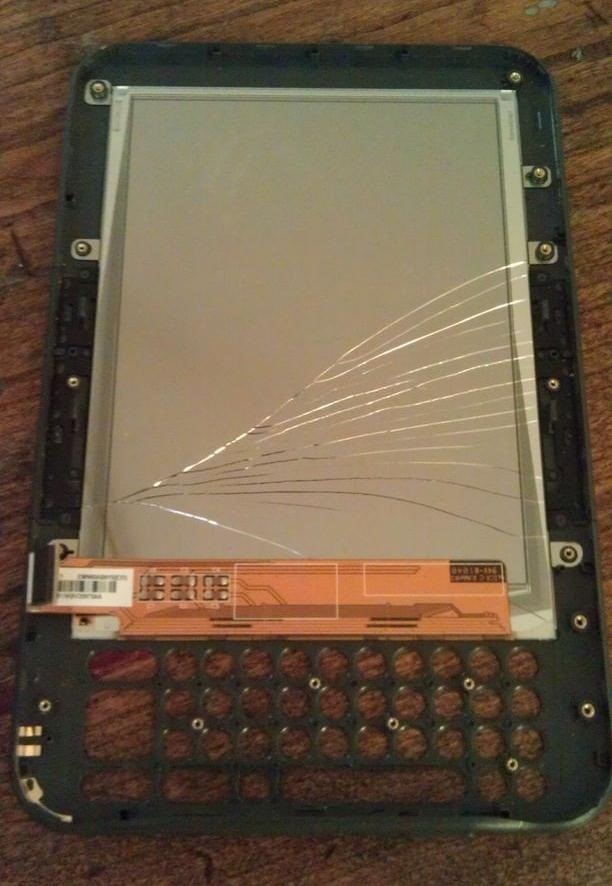How to Replace Your Kindle's Broken E Ink Display Yourself