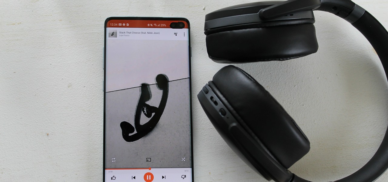 Make Your Headphones Always Control Your Favorite Music App on Your Galaxy