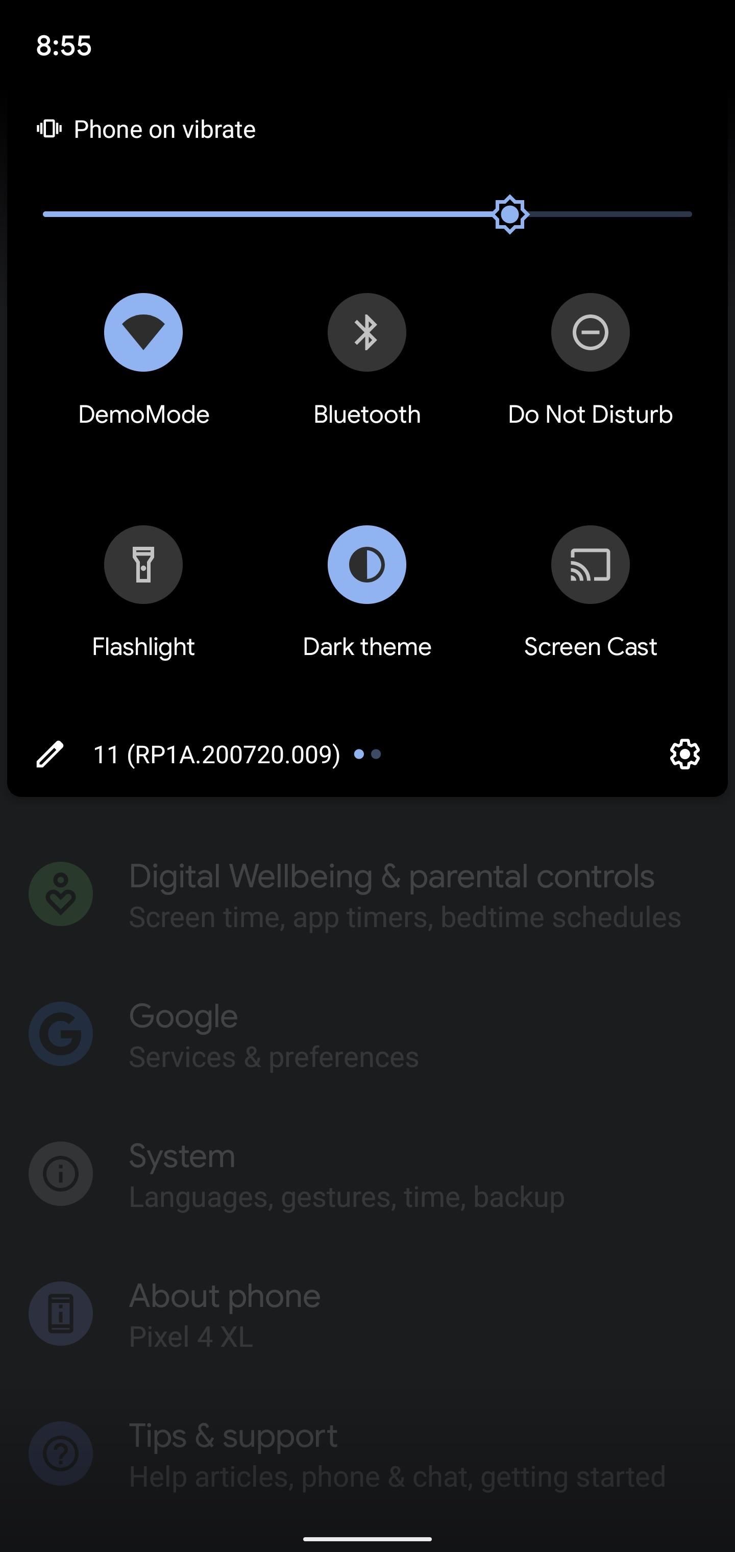 How to Bring Back the 9-Tile Grid in Android 11's Quick Settings