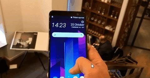 Translucent HTC U11 Plus Bares All in Leaked Video