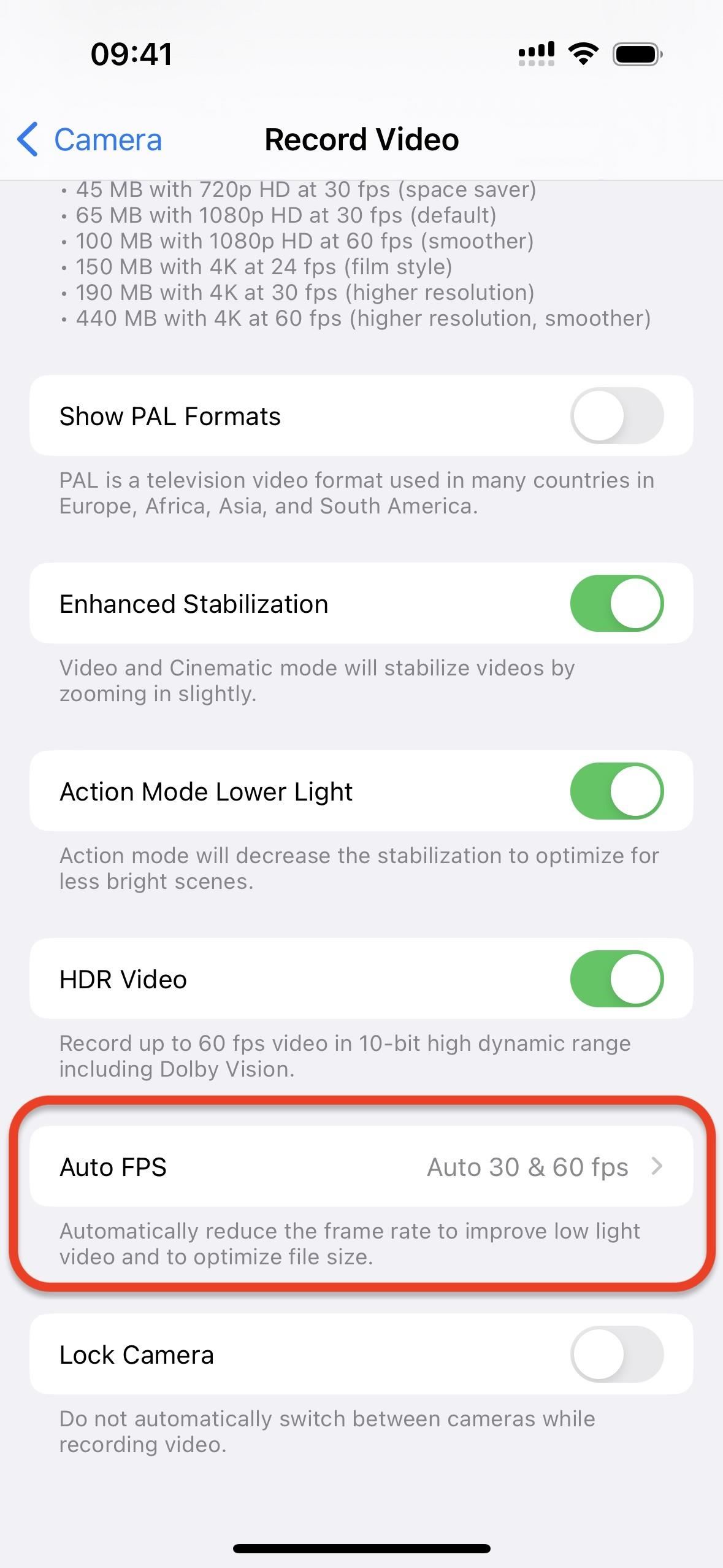 This iPhone Setting Instantly Improves Video Quality When Shooting in Low Light