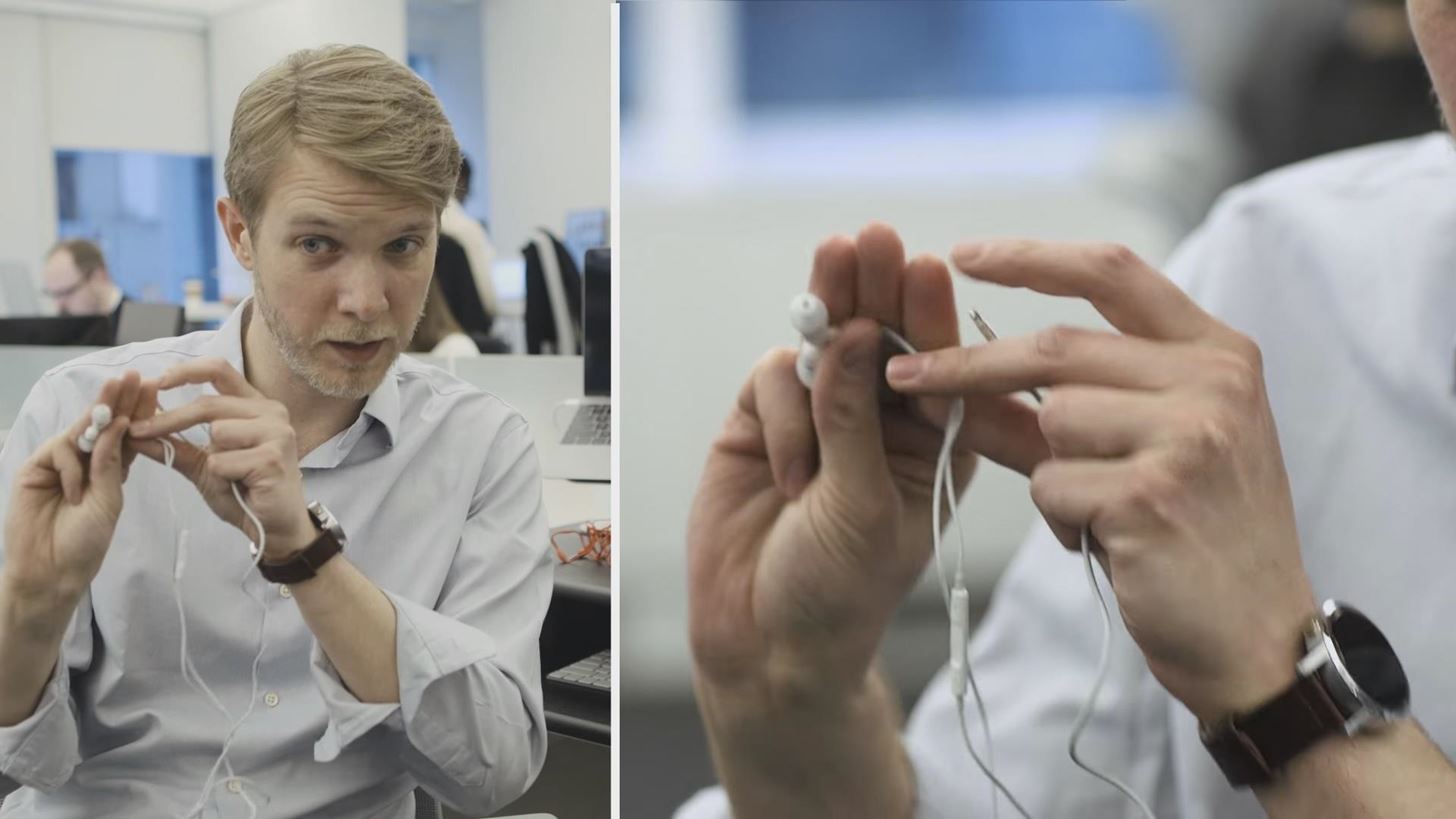 There's an Easy Way to Make Sure Your Earphones Are Always Tangle-Free
