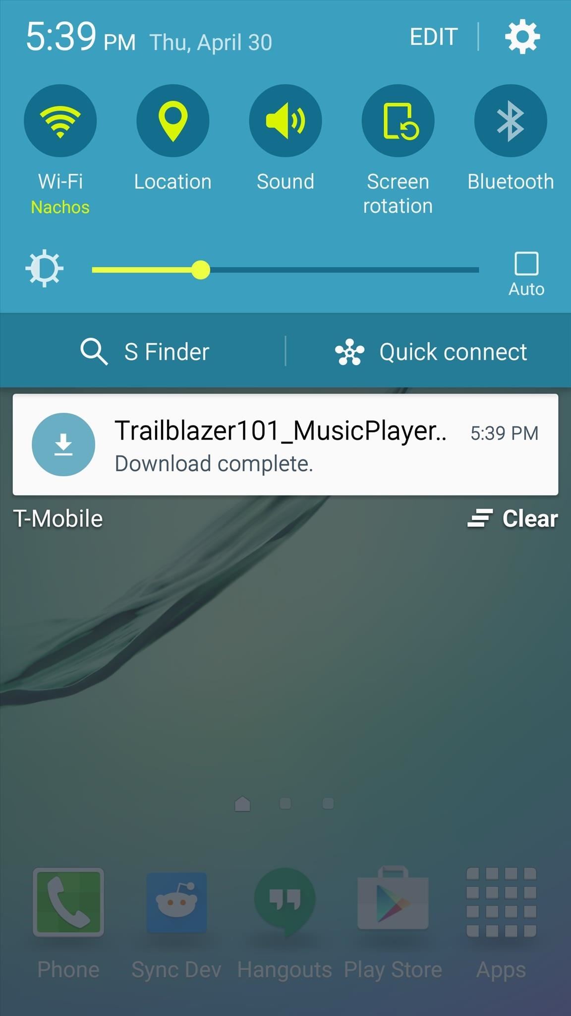 How to Control Music Playback from the Side of Your Galaxy S6 Edge’s Screen